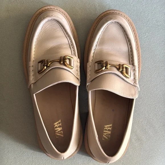 ZARA Beige Leather Gold Buckle Lug Sole Loafers Women - Picture 2 of 10